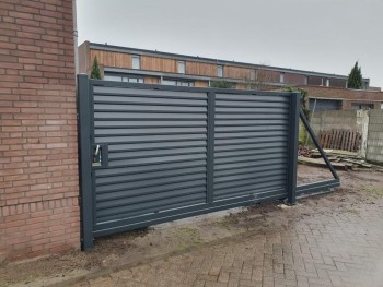 Sierschuifpoort Beryl in Brabant